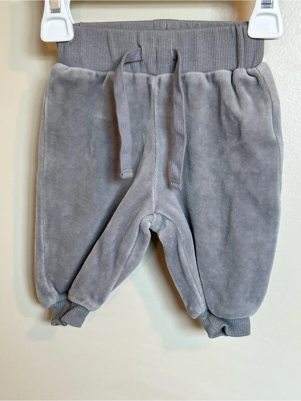 0-3M Quincy Mae Velour Set
